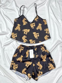 Ç2025 -IP ASKILI AYICIKLI ŞORTLU SATEN TAKIM - SİYAH 