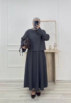13697 - fitilli helena kumaş kolları manşetli etekli takım - füme