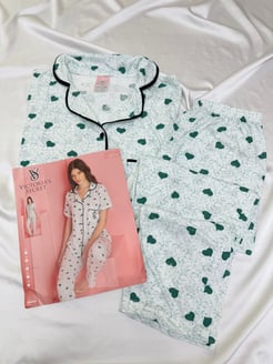 Ç3814- YEŞİL KALPLİ KISA KOLLU GÖMLEK YAKA PİJAMA TAKIMI 