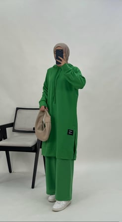 2489-iki iplik kumaş-yanları yırtmaçlı armalı pantolonlu takım-benetton yeşili