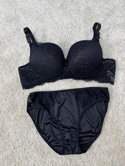 ç1463-dolgulu dantelli sütyen takımı-siyah