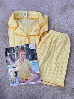 ç6233-bürümcük kumaş şortlu pijama takımı-sarı