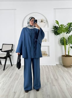 6046-keten kumaş-önü bağcık ve düğme detaylı pantolonlu takım-mavi