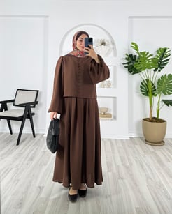 4664-krep kumaş-boydan düğmeli mevlana etekli takım-acı kahve