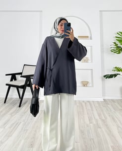 3260-dabıl krep kumaş-yanı yırtmaçlı kimono ceket-füme