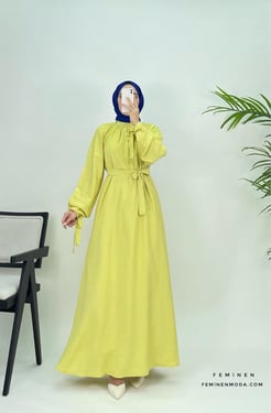 0637 N12+TANSEL KUMAŞ SEYYAR KEMERLİ KOLLARI BAĞLANABİLİR ELBİSE  yağ-yeşili 