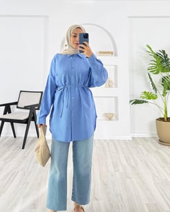3057-çilek kumaş-tek cepli kolu apoletli kemerli gömlek-bebe mavisi