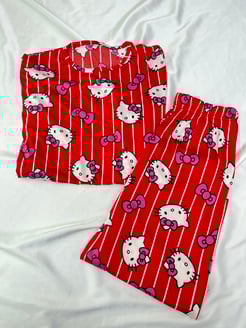 Ç1196-Milan kumaş uzun kollu hello kitty desenli pijama takımı-kırmızı