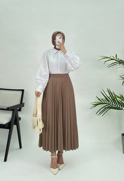 6728 I8+ Sukuba Krep Kumaş Pileli Etek Sütlü Kahve