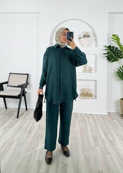8204 B136 YANI+Keten Kumaş Yanı İp Büzgülü Pantolonlu Takım zümrüt yeşili