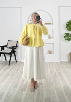 4531-müslin kumaş-önden bağlamalı ve düğmeli kimono-sarı