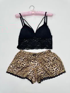 Ç028 - SATEN ŞORTLU BRALET TAKIM DESENLI - LEOPAR   