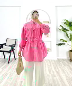 6723-poplin kumaş-kendinden büzgülü bağlama detaylı gömlek-koyu pembe 