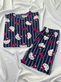 Ç8957-milan kumaş kısa kollu pijama takımı-lacivert hello kitty desenli