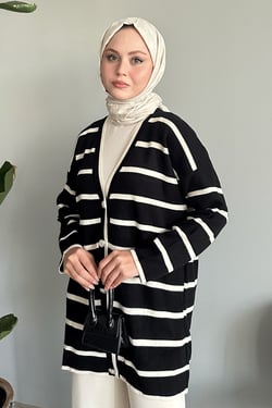 Salaş Şeritli Siyah Triko Hırka