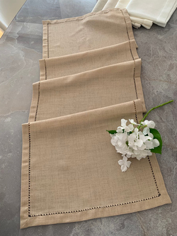 Ajur Detaylı Linen Kumaş Runner
