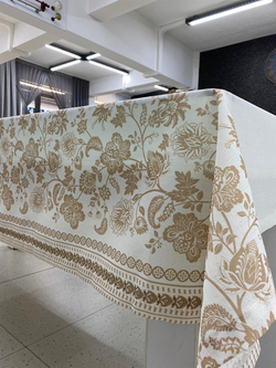 Bej Oryantal Çiçek Desenli Masa Örtüsü (Linen Kumaş)