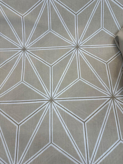 Bej Zemin Geometrik Desen Akfil Kumaş D760