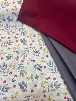 Bordo Ve Sarı Mini Çiçek Detaylı Yaprak Desen Akfil Kumaş D755
