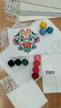 Burgu Püsküllü Burgu Ajurlu İpler Şablon Dahil Salon Set (Dk 34)