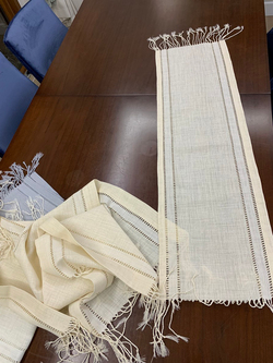 Carmen Çift Sıra Burgu Ajur Detaylı Püsküllü Linen Kumaş Salon Set