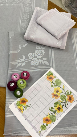 DK 30 Çiçek Şablonlu Rose Seccade, Kare Örtü, El havlusu Set