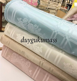 Etamin Boşluklu Masa Örtüsü Kumaşı Kareli Ortası Coco Desen