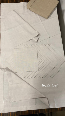 Gardenya Kumaş 12 Kişilik Masa, Peçete ve Runnerdan Oluşan Köşe Çevrili Servis Takımı