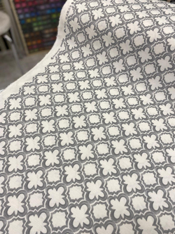Gri Morocco Geometrik Desenli Duck D635