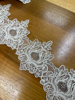 Kapuçino D1050 Desen Fransız Güpürü (1 top)