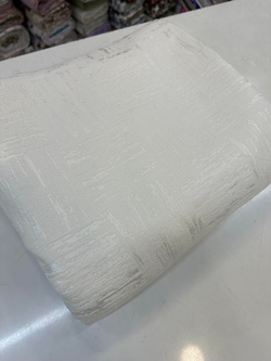 Krem Kareli Soyut Çizgili İpek Şönil Pike