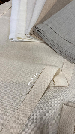 Linen Kumaş 12 Kişilik Masa, Peçete ve Runnerdan Oluşan Ajur Detaylı Servis Takımı
