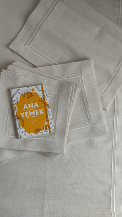 Linen Kumaş Çerçeve Nakış Detaylı İşlenebilir  12 Kişilik Servis Seti