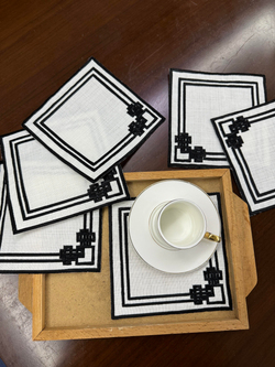 Maze Nakışlı Siyah 6 lı Kokteyl Peçetesi
