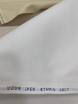Uğur İpek Etamin 18 Count İşlemelik kumaş