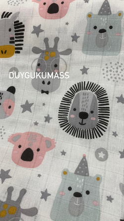 Yıldızlı Orman Hayvanları Desen Müslin Kumaş