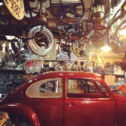 Volkswagen 1303 kırmızı