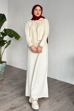 İncili Bolerolu Bej Triko Takım