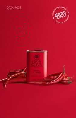 Kırmızı Acı Biber Çeşnili 175 ml Natürel Sızma Zeytinyağı (Yeni Hasat)
