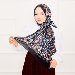 Batik Desenli Tesettür Şal 16