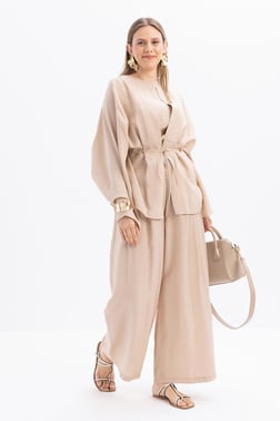 Beige-Kimono