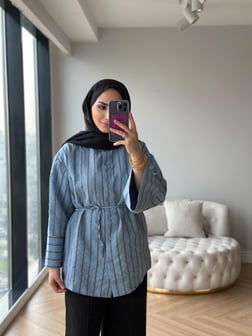 ZR MODEL GENİŞ KOL KUŞAKLI GÖMLEK