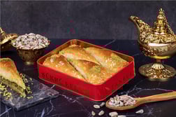 Şükrü Efendi 1935 | Antep Fıstıklı Havuç Dilim Baklava