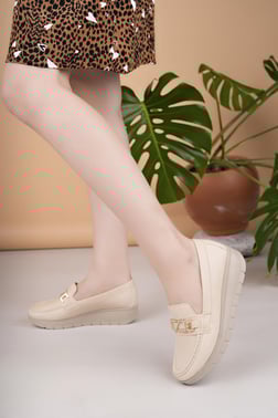 Nesil Shoes Neyna 1044 Bej Dolgu Topuk Kadın Ayakkabı