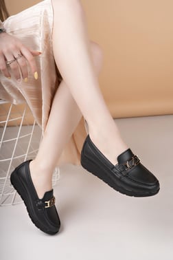 Nesil Shoes Neyna 1044 Siyah Dolgu Topuk Kadın Ayakkabı