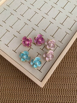 Özel Seri 2 cm Çiçek Küpe