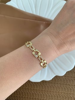 Vip Gold Plaka Zirkon Taşlı Kare Sıralı Bileklik