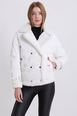Beyaz Vizon Aksesuarlı Kaz Tüyü Puffer Mont