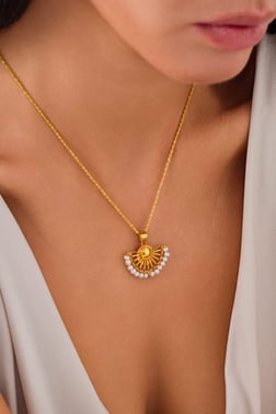 14 Ayar Altın İnci Yelpaze Kolye