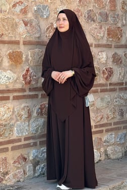 Nur